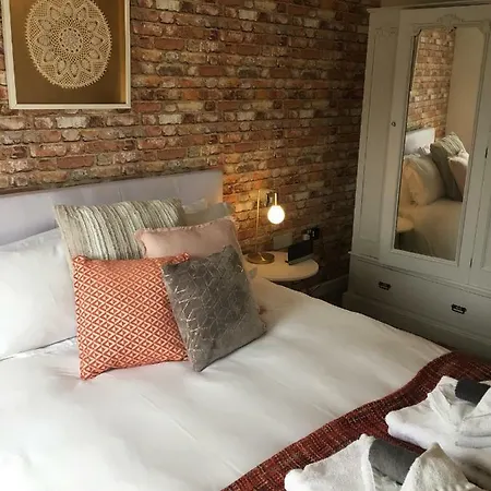 아파트 River View